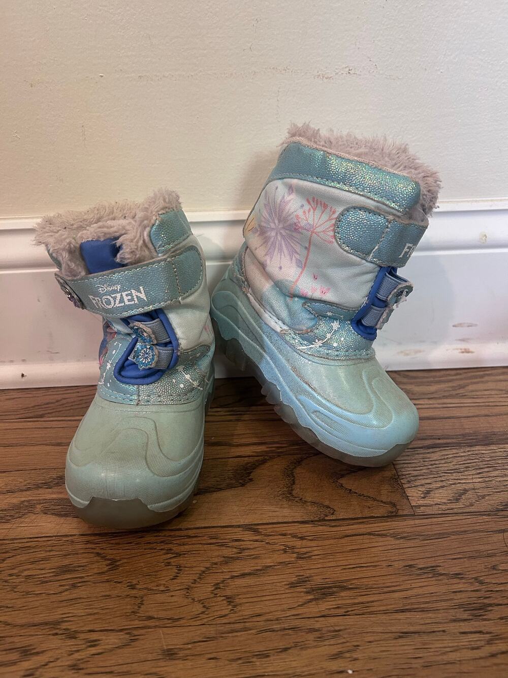 Disney Frozen Light Up Winter Snow Boots Blue Glitter Sz 8 Girls Back to School